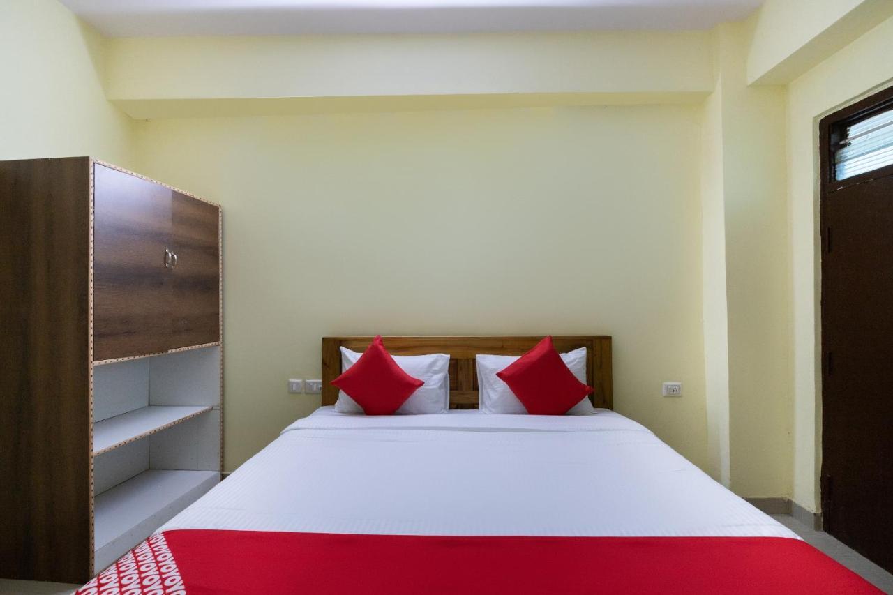 Oyo Kalpataru Lodge Hunsur Exteriör bild