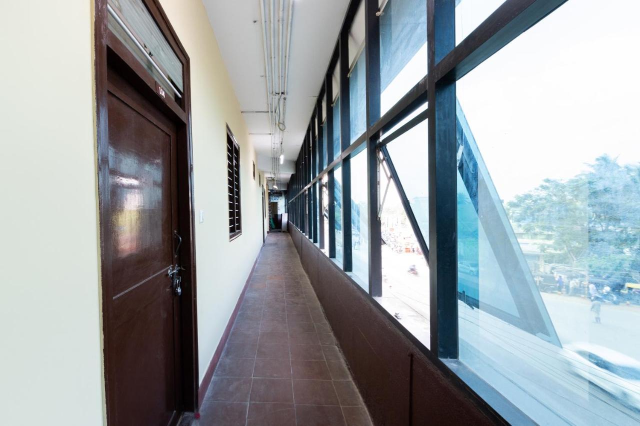 Oyo Kalpataru Lodge Hunsur Exteriör bild