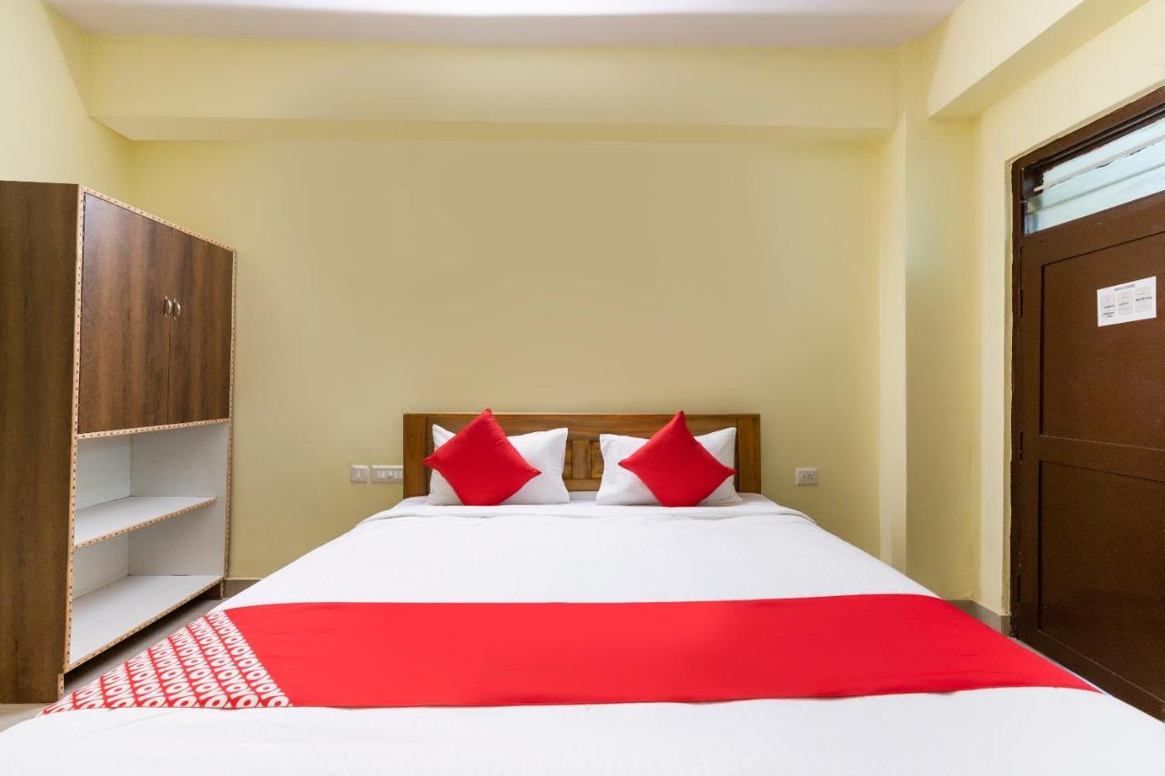Oyo Kalpataru Lodge Hunsur Exteriör bild